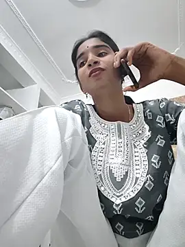 Snapshot of Cute-Natashaa chatting on February 2026 04:18:01 PM Cute-Natashaa online show from February 2026 04:18:01 PM