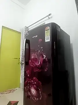 Hot-Tinaa online show from February 2026 01:37:01 AM