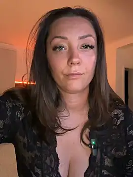 21tweetypie21 online show from May 2026 06:02:02 PM