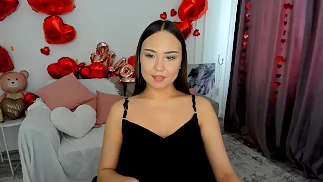 GlowMe online show from February 2026 11:20:01 AM