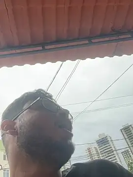 peuba12 online show from February 2026 06:20:01 PM