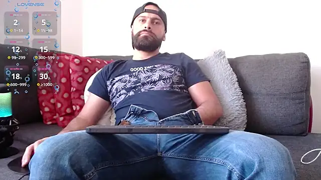 SpermsBank online show from September 2025 09:31:02 PM