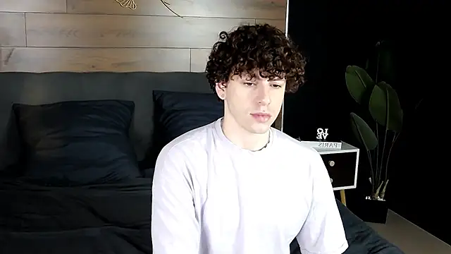 TylerGibson online show from February 2026 03:34:02 AM