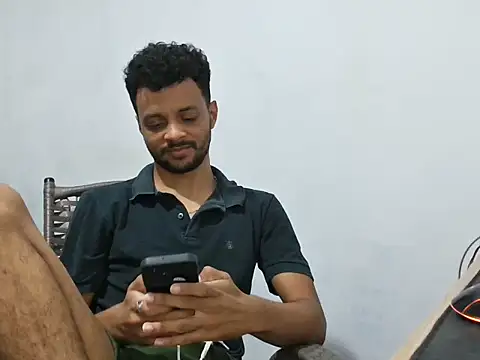 Snapshot of Eton- chatting on February 2026 09:08:01 PM Eton- online show from February 2026 09:08:01 PM
