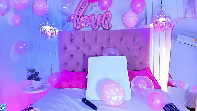 Snapshot of Gabby-Sweet chatting on February 2026 12:02:02 PM Gabby-Sweet online show from February 2026 12:02:02 PM