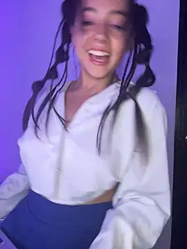 laraa rous online show from April 2026 01:25:01 AM