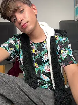 Naim TheKing online show from February 2026 04:33:01 AM