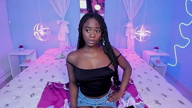 naomi campell online show from February 2026 05:55:01 PM