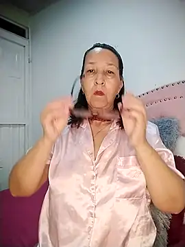 RosseLaure online show from June 2026 05:50:02 AM
