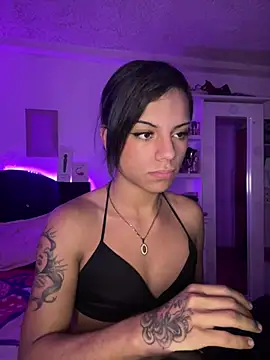 Snapshot of andyy_x chatting on July 2026 06:26:01 PM andyy x online show from July 2026 06:26:01 PM