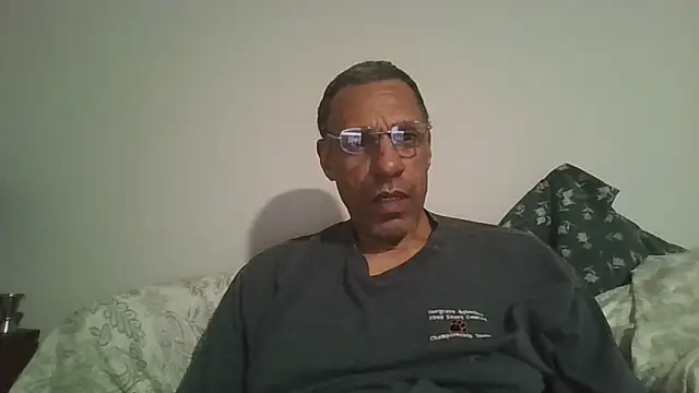 Snapshot of swimmer2496 chatting on February 2026 03:47:01 AM swimmer2496 online show from February 2026 03:47:01 AM