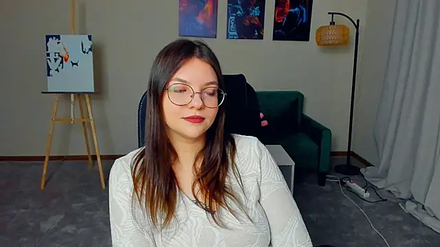 LunaLarose online show from January 2026 12:09:02 PM