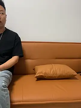 xiaotiantian-10 online show from February 2026 01:32:02 PM