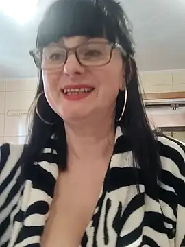 AliceSwan57 online show from April 2026 11:38:02 AM