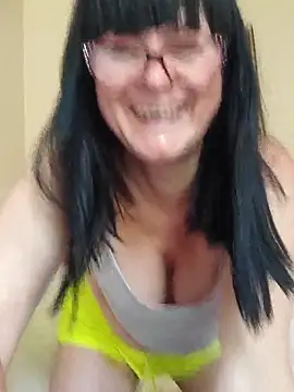 Snapshot of AliceSwan57 chatting on June 2026 08:16:02 AM AliceSwan57 online show from June 2026 08:16:02 AM
