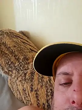 Snapshot of Martin_dick78 chatting on February 2026 11:05:02 AM Martin dick78 online show from February 2026 11:05:02 AM