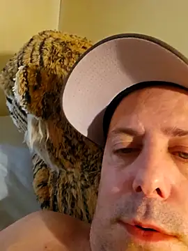 Snapshot of Martin_dick78 chatting on March 2026 09:01:02 AM Martin dick78 online show from March 2026 09:01:02 AM