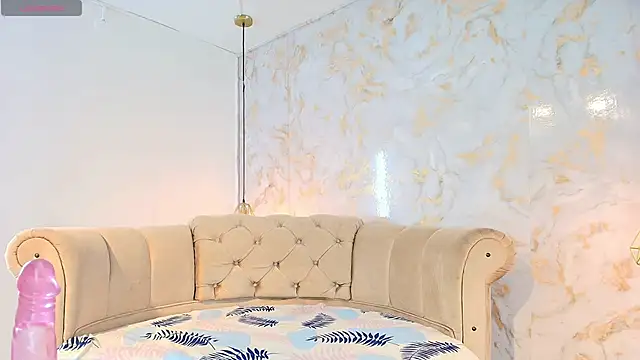 Snapshot of tifanibrown chatting on February 2026 01:30:02 PM tifanibrown online show from February 2026 01:30:02 PM