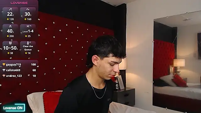 Logan Woods online show from January 2026 07:11:01 PM