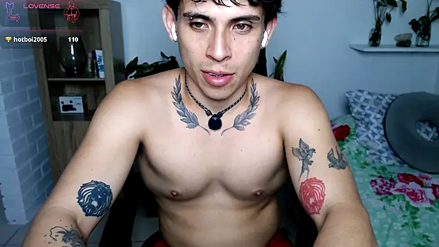 Snapshot of Magnuz_Col chatting on April 2026 03:31:02 AM Magnuz Col online show from April 2026 03:31:02 AM