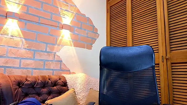 mister eithan online show from February 2026 02:17:02 AM