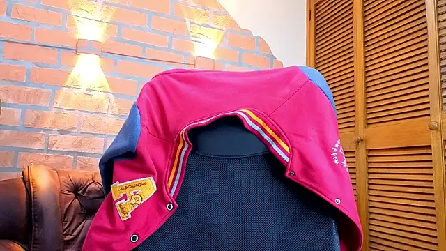 mister eithan online show from February 2026 02:41:01 AM