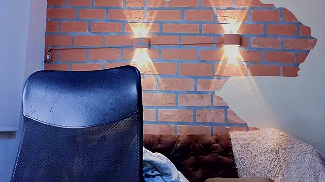 mister eithan online show from March 2026 02:39:01 AM