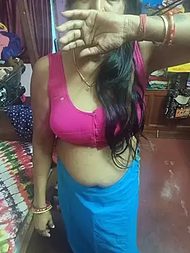 Snapshot of Little-Roshni chatting on February 2026 12:31:01 AM Little-Roshni online show from February 2026 12:31:01 AM