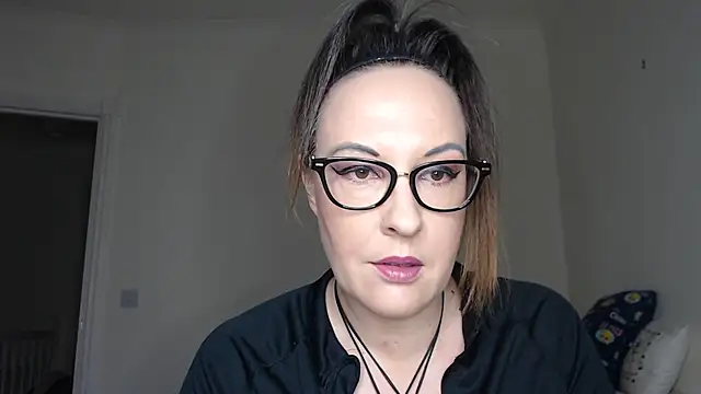 PsychicDominatrix online show from February 2026 08:18:02 AM