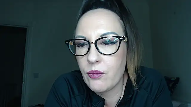 PsychicDominatrix online show from February 2026 08:35:01 PM