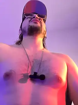 Snapshot of Derek_Vow chatting on February 2026 08:13:01 PM Derek Vow online show from February 2026 08:13:01 PM