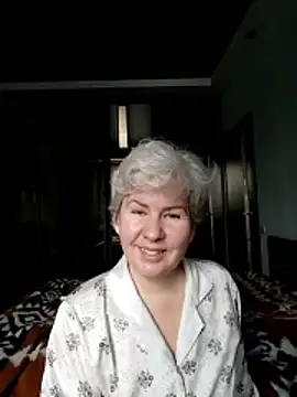 AvaSwan5354 online show from April 2026 09:29:01 AM