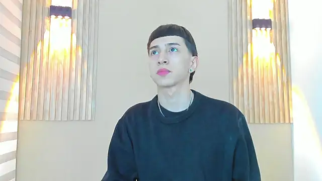 lian cameron online show from February 2026 03:57:01 AM