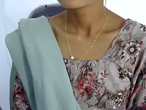 Snapshot of Kulsum_S chatting on March 2026 08:09:02 AM Kulsum S online show from March 2026 08:09:02 AM