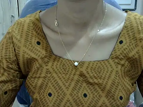 Kulsum S online show from March 2026 01:49:02 PM