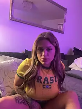 Nelly999 online show from April 2026 10:42:02 PM