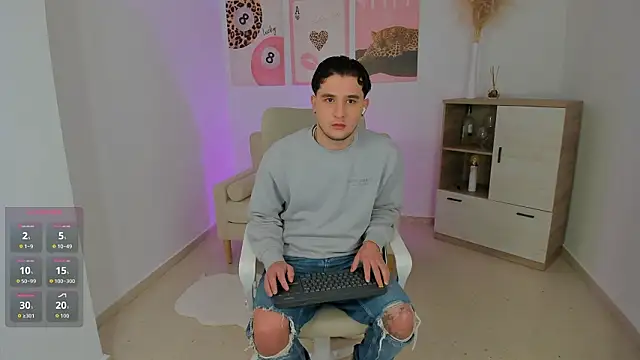 Massimo Fiore online show from February 2026 01:57:02 AM