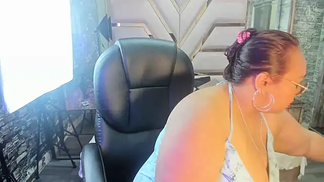 Shara Oz online show from February 2026 02:59:02 AM