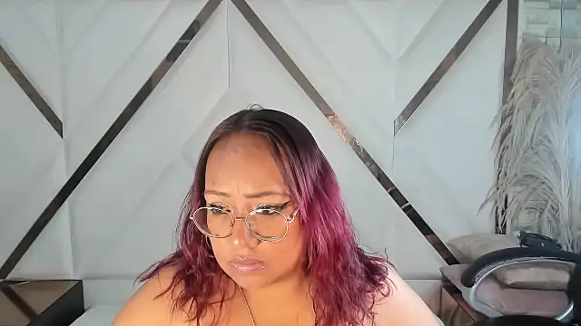 Shara Oz online show from February 2026 03:36:02 AM