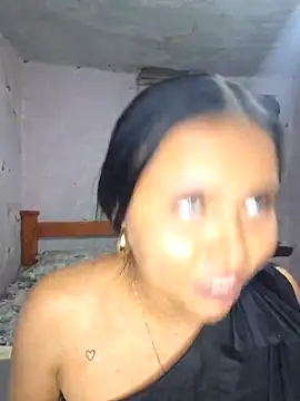 Daniela Cruz  online show from February 2026 09:11:01 PM