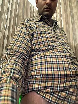 hardlysuck online show from February 2026 07:20:01 AM