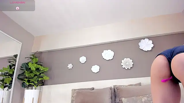 Snapshot of KatyaKozlov chatting on February 2026 08:59:01 PM KatyaKozlov online show from February 2026 08:59:01 PM