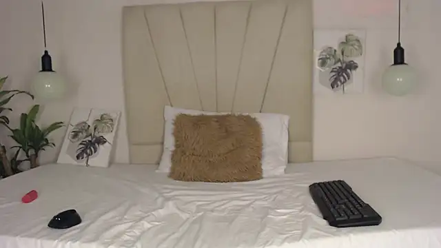 Ashley Ebony   online show from February 2026 12:38:02 PM