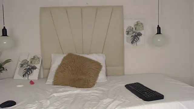 Ashley Ebony   online show from February 2026 12:36:01 PM