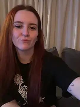 Snapshot of PoppySlut6999 chatting on February 2026 09:33:02 PM PoppySlut6999 online show from February 2026 09:33:02 PM