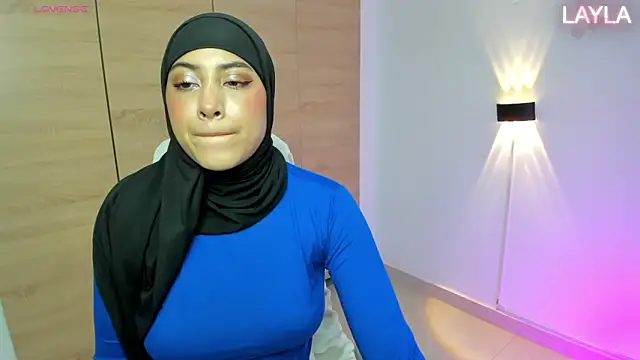 LAY LA  online show from March 2026 09:53:01 PM