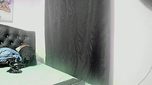 antonella  max online show from February 2026 11:47:01 PM