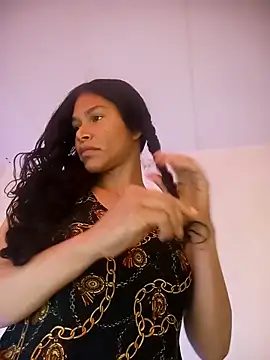 Snapshot of _aish_a chatting on February 2026 11:31:01 AM aish a online show from February 2026 11:31:01 AM