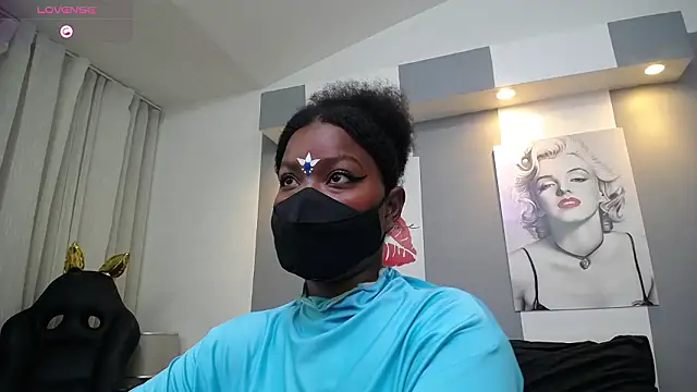 kavya suri  online show from February 2026 06:57:01 PM