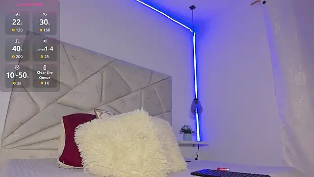 Snapshot of Alejandraa_Ruiz10 chatting on February 2026 11:15:02 PM Alejandraa Ruiz10 online show from February 2026 11:15:02 PM